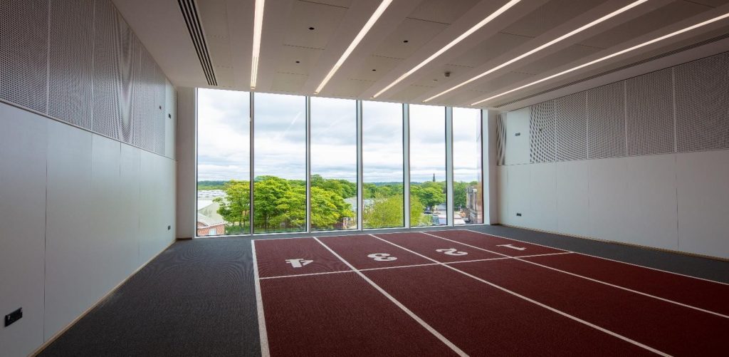 leeds beckett carnegie school of sport