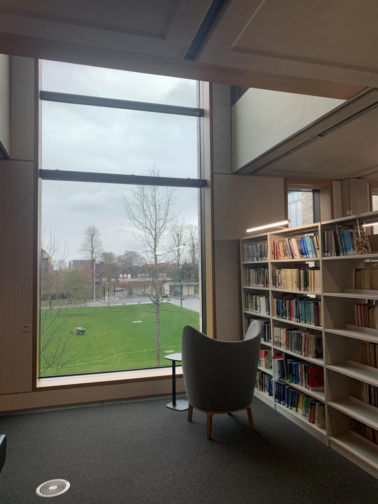roehampton university library